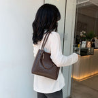 https://cdn.shopify.com/s/files/1/0462/8493/1232/products/H188a0956063f480f89671b6f99de92abb.jpg?v=1666697765