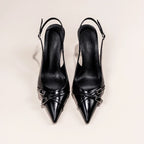 נעליים דגם- שקד