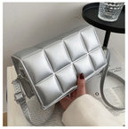 https://cdn.shopify.com/s/files/1/0462/8493/1232/products/product-image-1801636847.jpg?v=1638716075