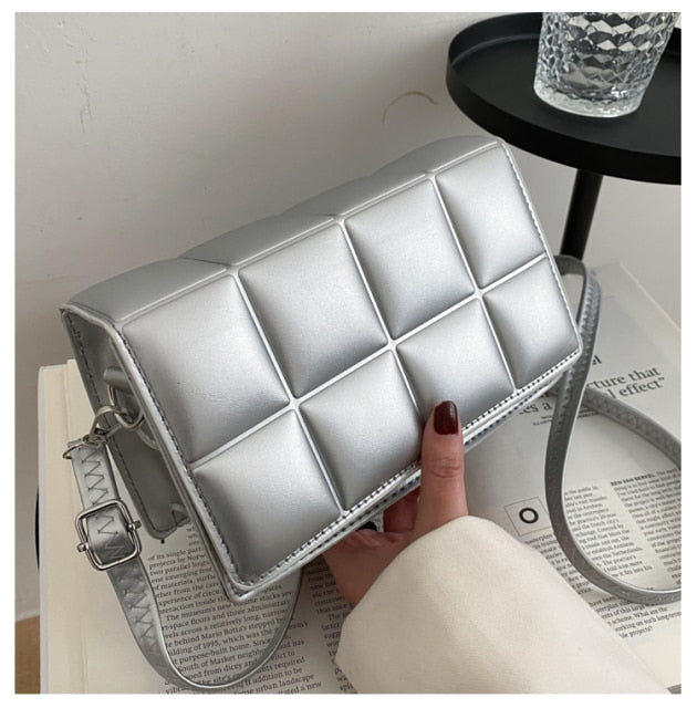 https://cdn.shopify.com/s/files/1/0462/8493/1232/products/product-image-1801636847.jpg?v=1638716075
